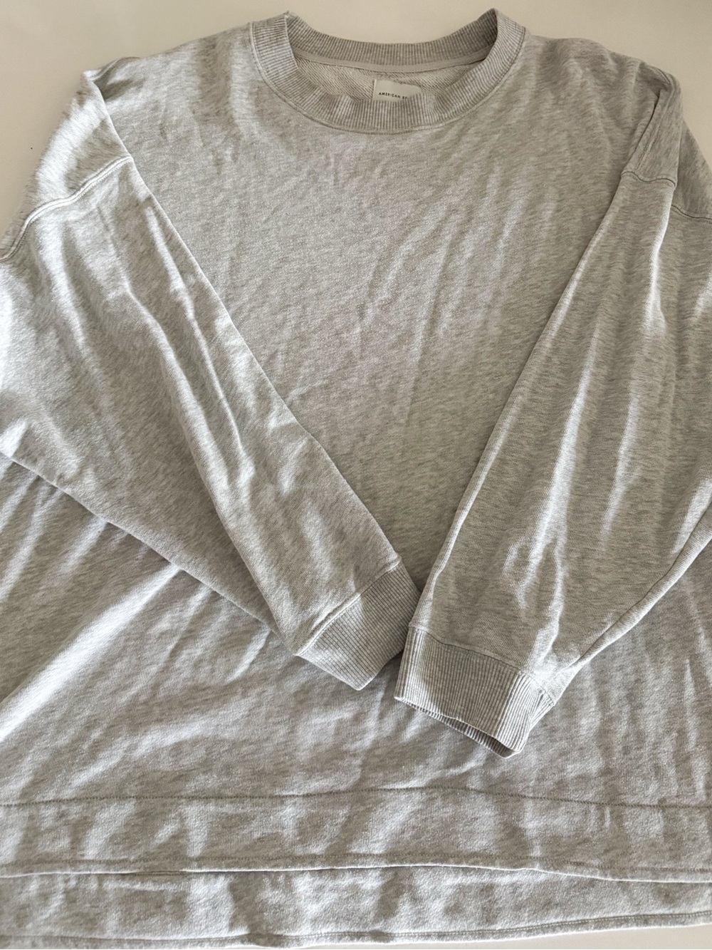 American Eagle Outfitters Light Gray Crewneck Sweatshirt